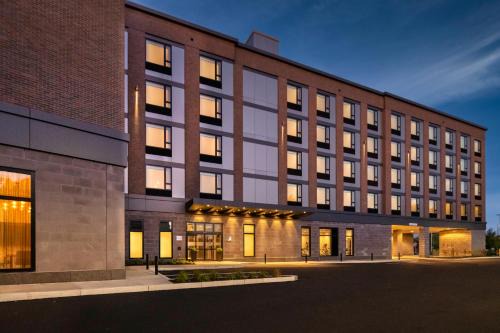 Staybridge Suites - Boston Logan Airport - Revere by IHG
