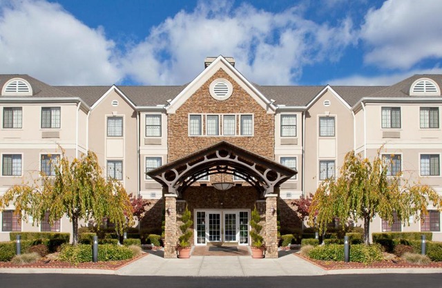 Staybridge Suites Columbus-Airport by IHG