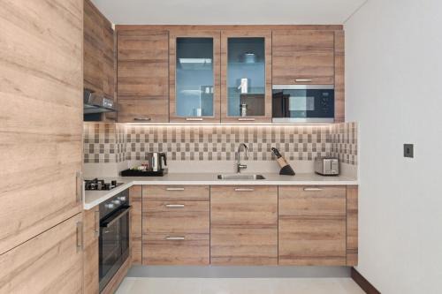 Staybridge Suites Dubai Al-Maktoum Airport by IHG