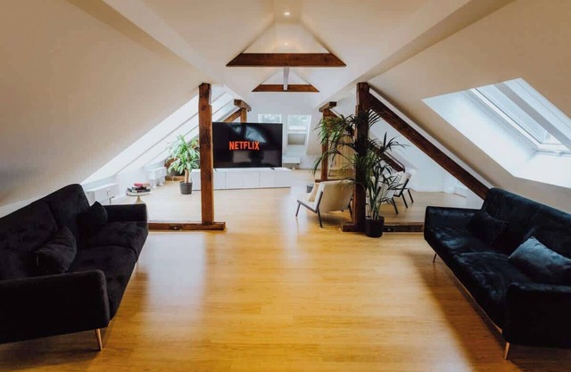 Staylight Stylish Penthouse | Maschsee | 1A City Location