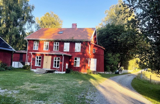 StayNordic | Idyllic holiday house in Sundshult | SE09011