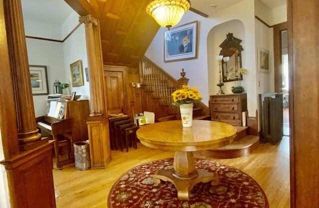 Step right up, step right up! Welcome to the grand, the unique, the unparalleled