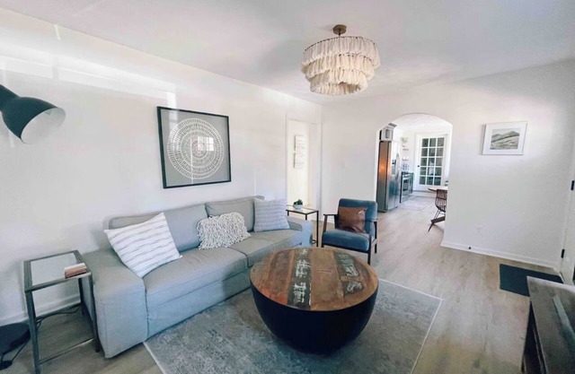 Steps from Canton Street