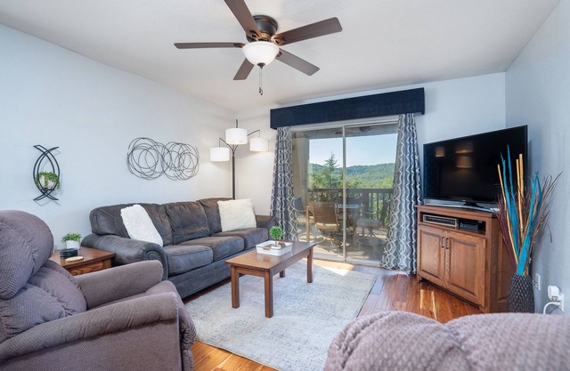 Steps to SDC | Dual Units + Lake Views + Big Decks