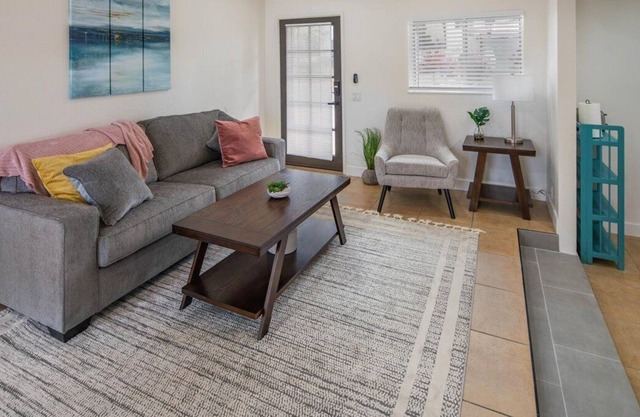 Steps to the heart of Old Town