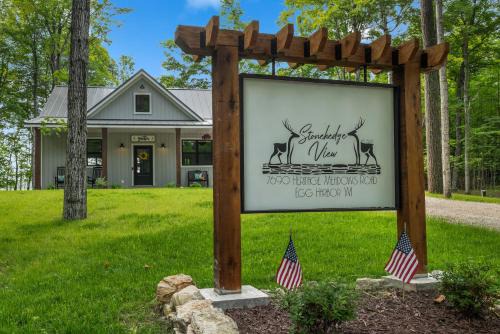 Stonehedge View by Simple Life Rentals