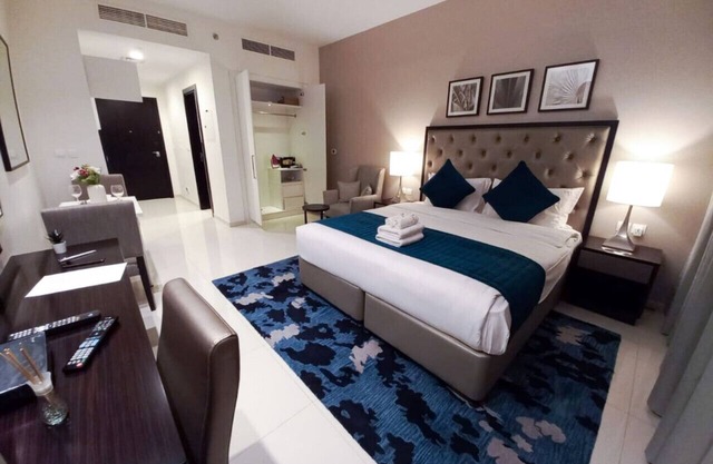 StoneTree - Furnished Studio - Celestia B