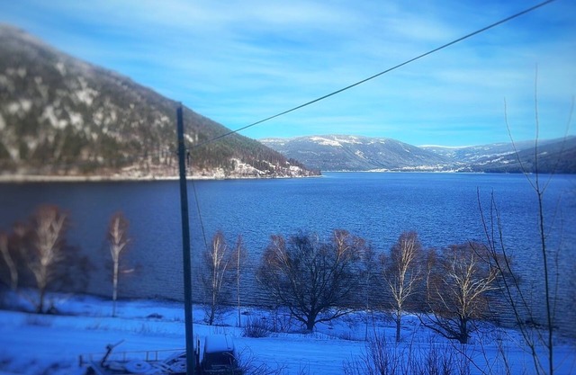 Stor Hytte med Panoramautsikt Over Tinnsjøen