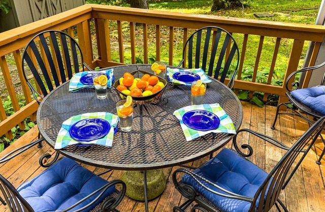 Striking Wooded Romance/A Whole Lot of Comfort!