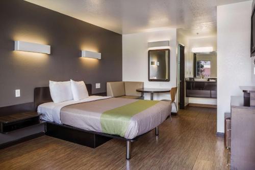 Studio 6-Fairfield, CA - Napa Valley