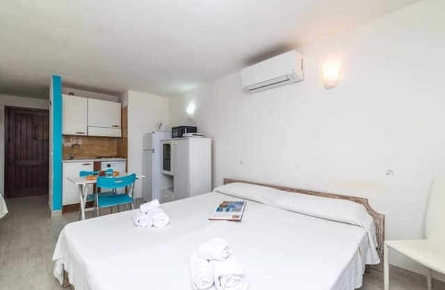 Studio apartment 205 sea view for 3 + infant