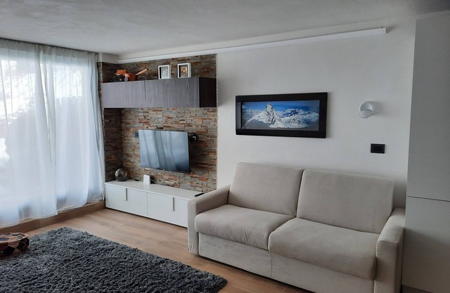 Studio apartment with direct access to the slopes, fabulous views, 4 beds