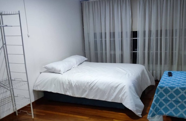 Studio apartment in international center