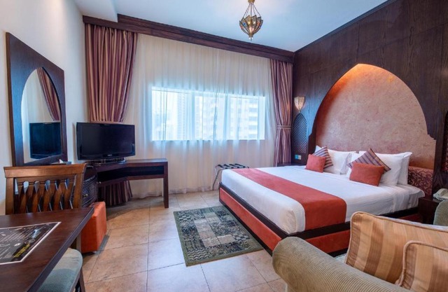 Studio Apartment Near Internet Metro By Luxury Bookings