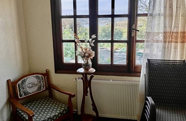 Studio Apartment 'Patela' with Sea View, Wi-Fi and Air Conditioning