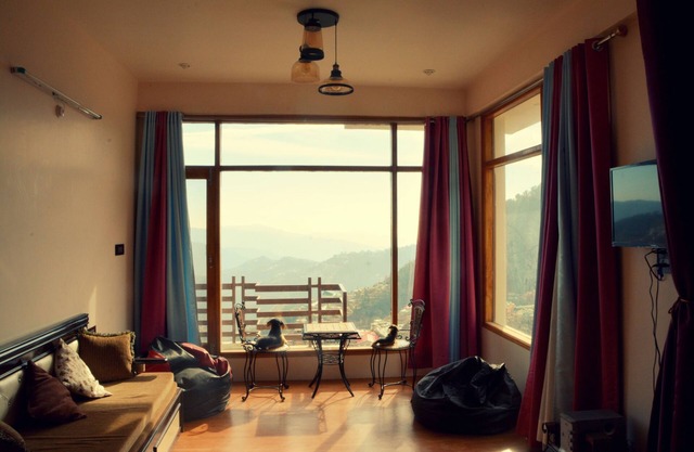 Studio apartment with stunning views