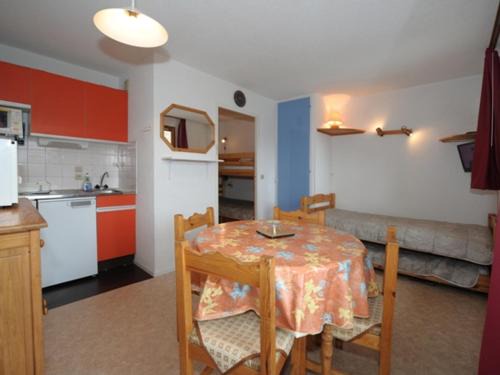 Studio cabine 4 pers Les Menuires - Balcon sud, ski aux pieds, proche commerces et ESF - FR-1-178-41