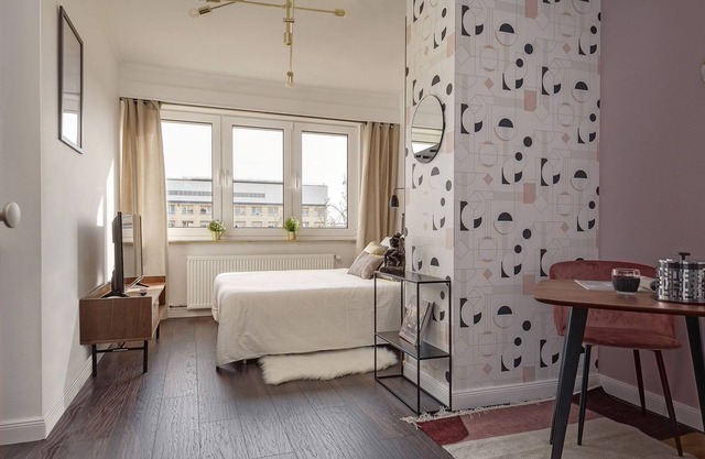 Studio des roses 4 * place des Martyrs hyper center