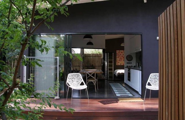 Studio Five Your ApARTment in Alice Springs