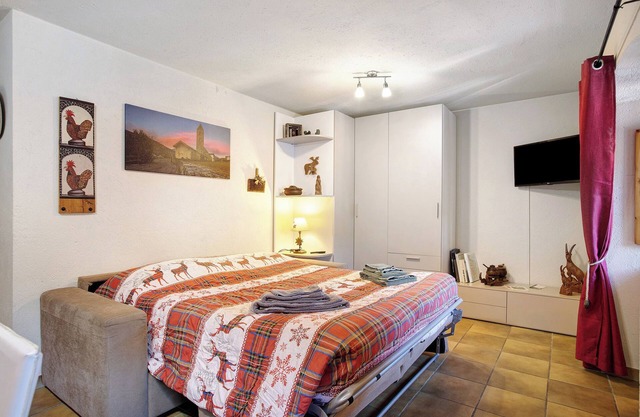 Studio 'Landa' with Balcony and Wi-Fi