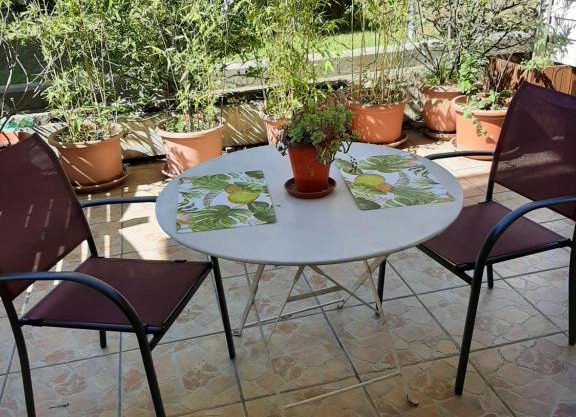 Studio Masol avec terrasse