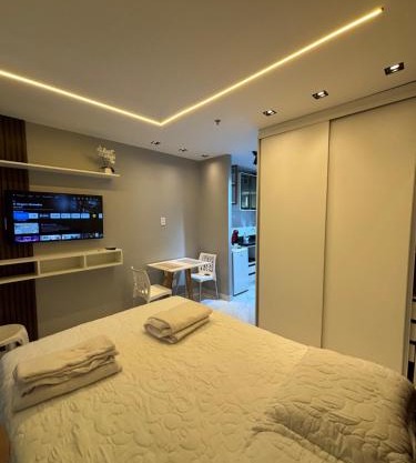 Studio moderno ALu lounge