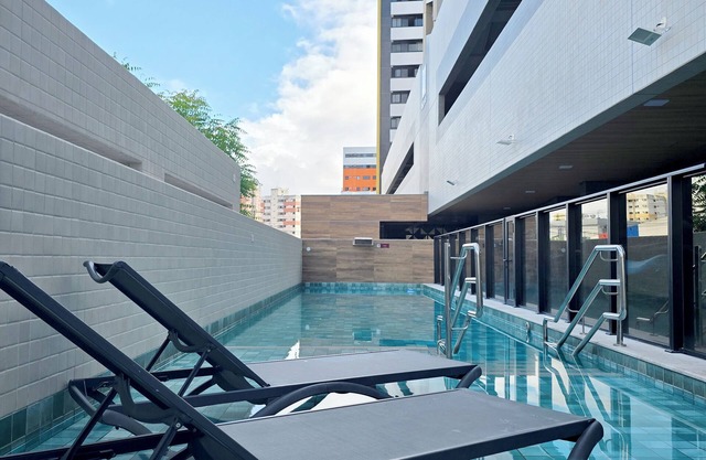 Studio na Pajuçara com Lazer Completo