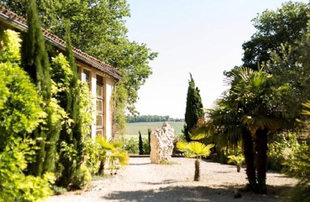 Stunning 21-Bed Cottage in La Sauvetat, 2 houses