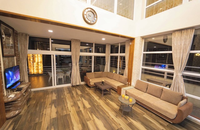 Stunning 3 Bedroom Luxury Villa in Panchgani: Your Perfect Getaway Awaits