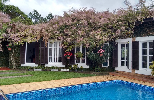 STUNNING VIEW in high place with stone mountain, swimming pool and lake