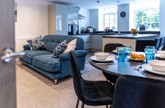 Stunning Executive 2 Bedroom House