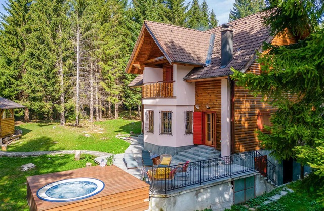 Stunning home in Mrkopalj with sauna