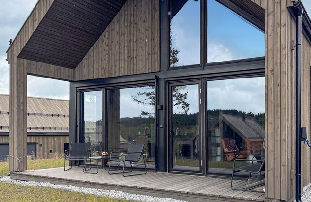 Stunning home in Nesbyen with WiFi