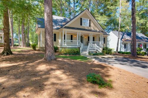 Stunning Lake Oconee Retreat with Pool Access!