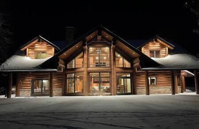 Stunning Log Cabin~Big Sand Lake