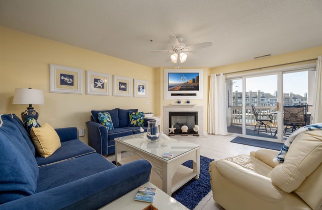 Stunning Marsh and Bay Views from Beautiful 2 Bedroom Condo