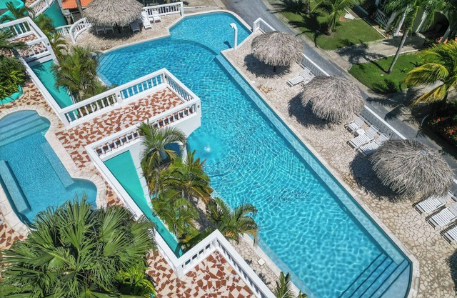 Stunning Oceanview Condo w/Pool Access Sunset Villas, West End, Roatan Rental