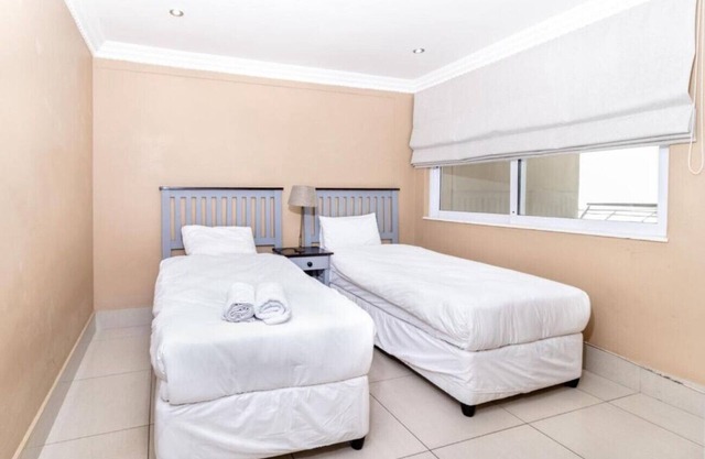 Stunning Sails on Point G508