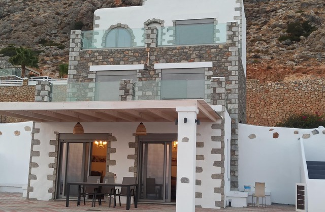 Stunning stone built villa for up to 8 people with private pool