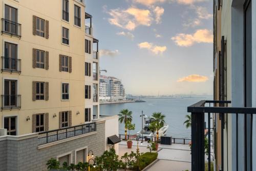 Stylish 1BR Apartment in La Mer Dubai with Balcony and Partial Marina Views