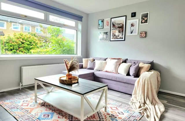 Stylish 3 Bedroom House in Glasgow