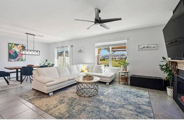 Stylish 4BR/2.5BA Home in Central Odessa—Ideal for Groups!