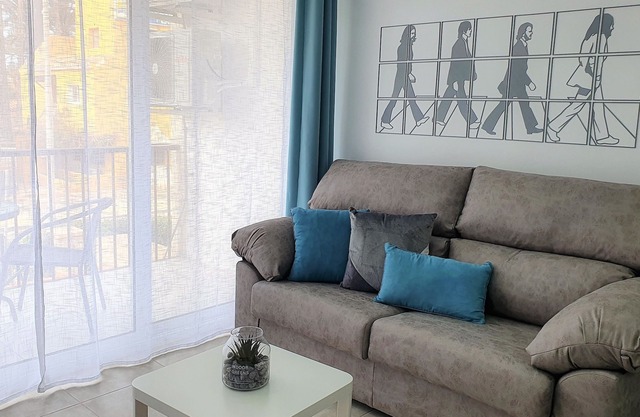 Stylish Apartments Tropicana III 1ª Línea de Mar