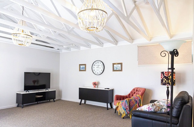 Stylish cabin for two in Leura, Blue Mountains NSW