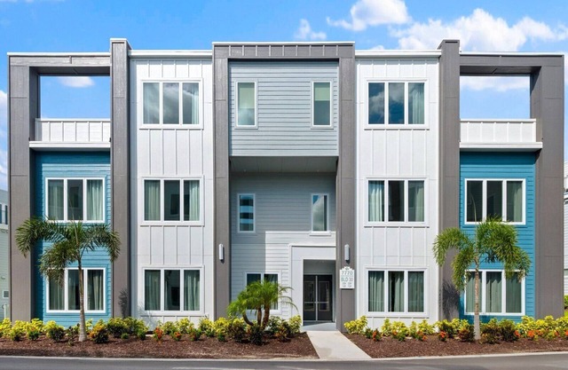 Stylish Condo near Disney with Resort & Waterpark Access - B30-226