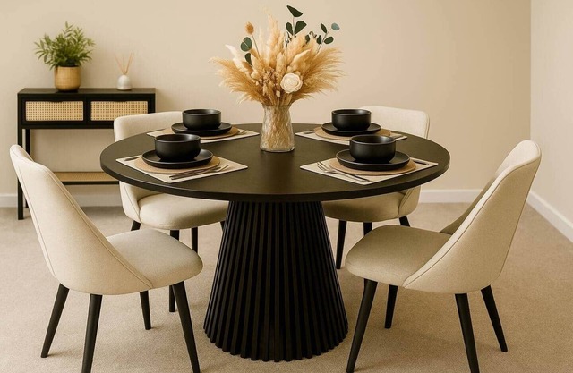 Stylish contemporary 2-Bed Flat