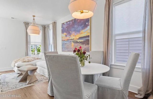 Stylish cottage in Pass Christian