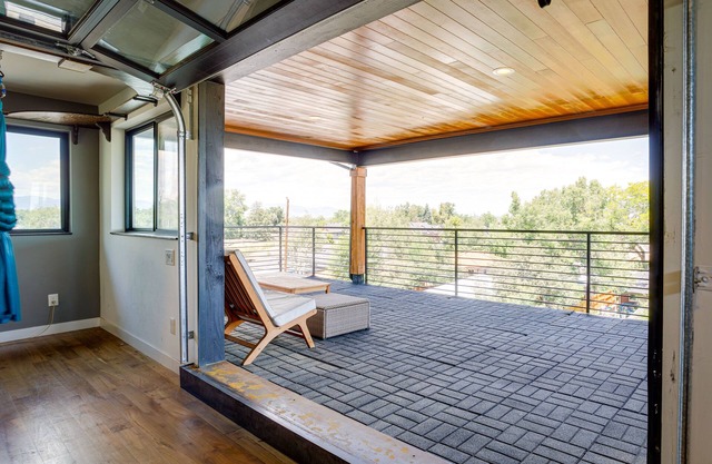 Stylish Denver Home w/Rooftop Deck & Pool Table!