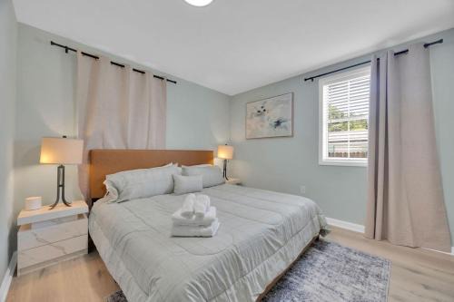 Stylish Escape with Pool & Games