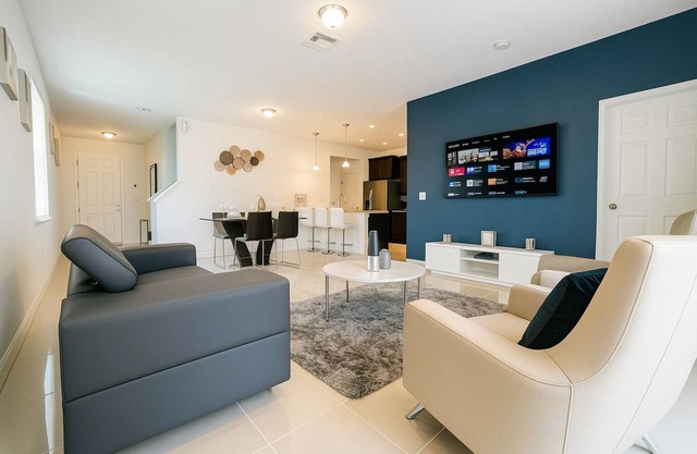 Stylish Kissimmee Getaway Game Room – 99 Dollar Deal!